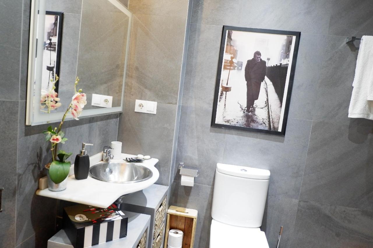 Atico En El Centro Historico Con Terraza Apartman Málaga Kültér fotó